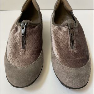 Sesto Meucci Besie Quilted Comfort Flat Taupe Metallic Zip Loafer Shoes Size 6.5